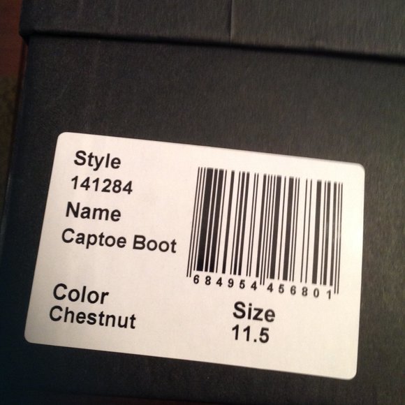 Bloomingdale's Men's Brown Leather Cap Toe Boots - 11.5 - New in Box - Picture 12 of 13